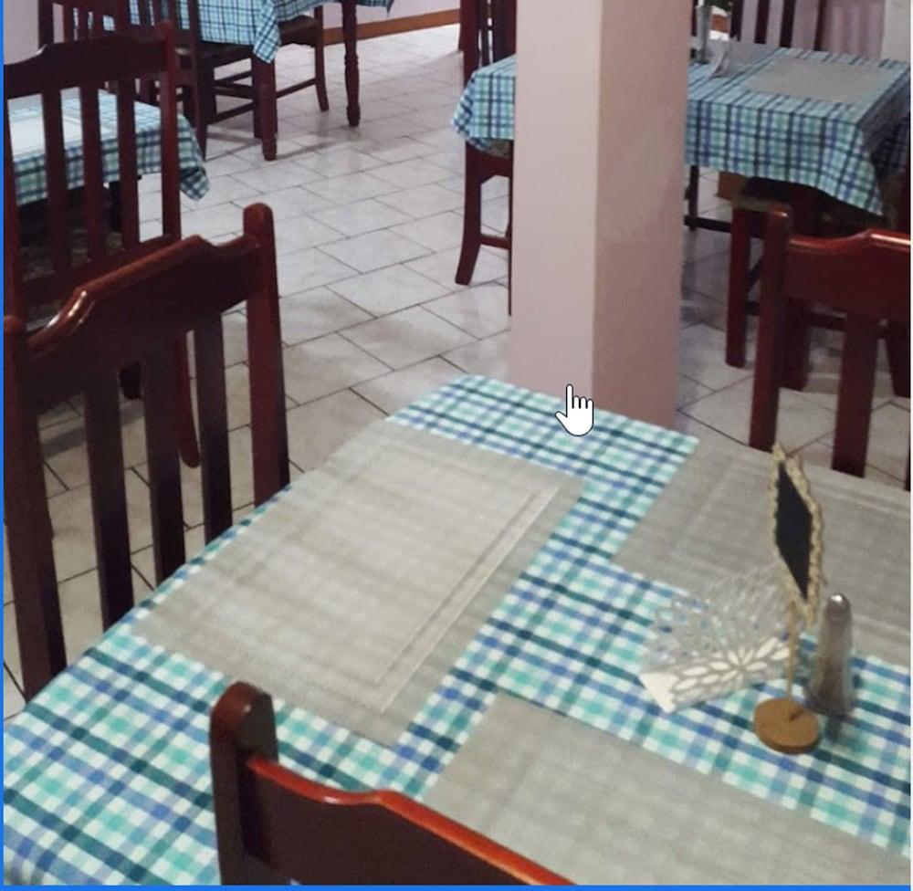 Airport Suites Hotel Piarco Eksteriør bilde