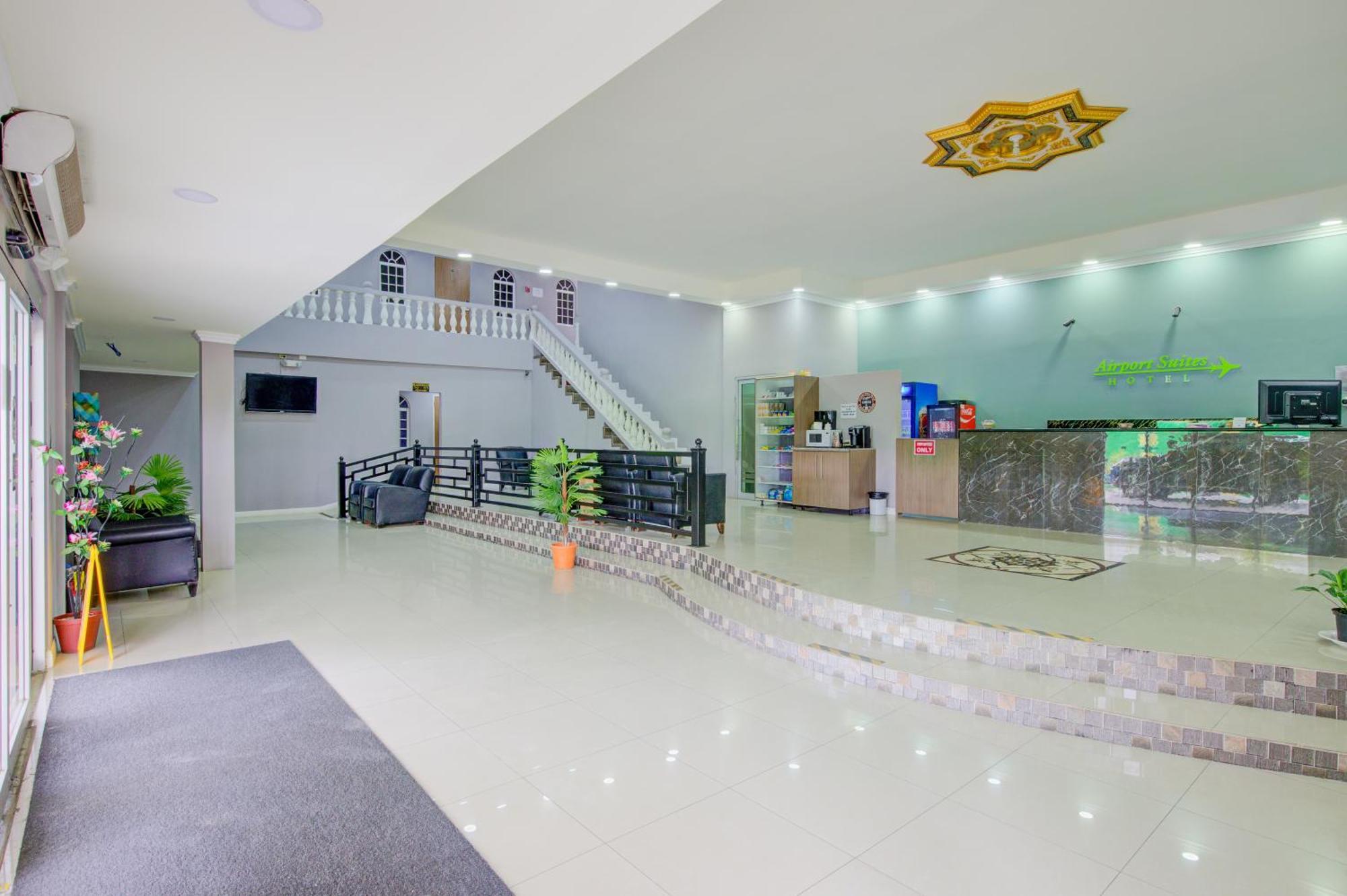 Airport Suites Hotel Piarco Eksteriør bilde