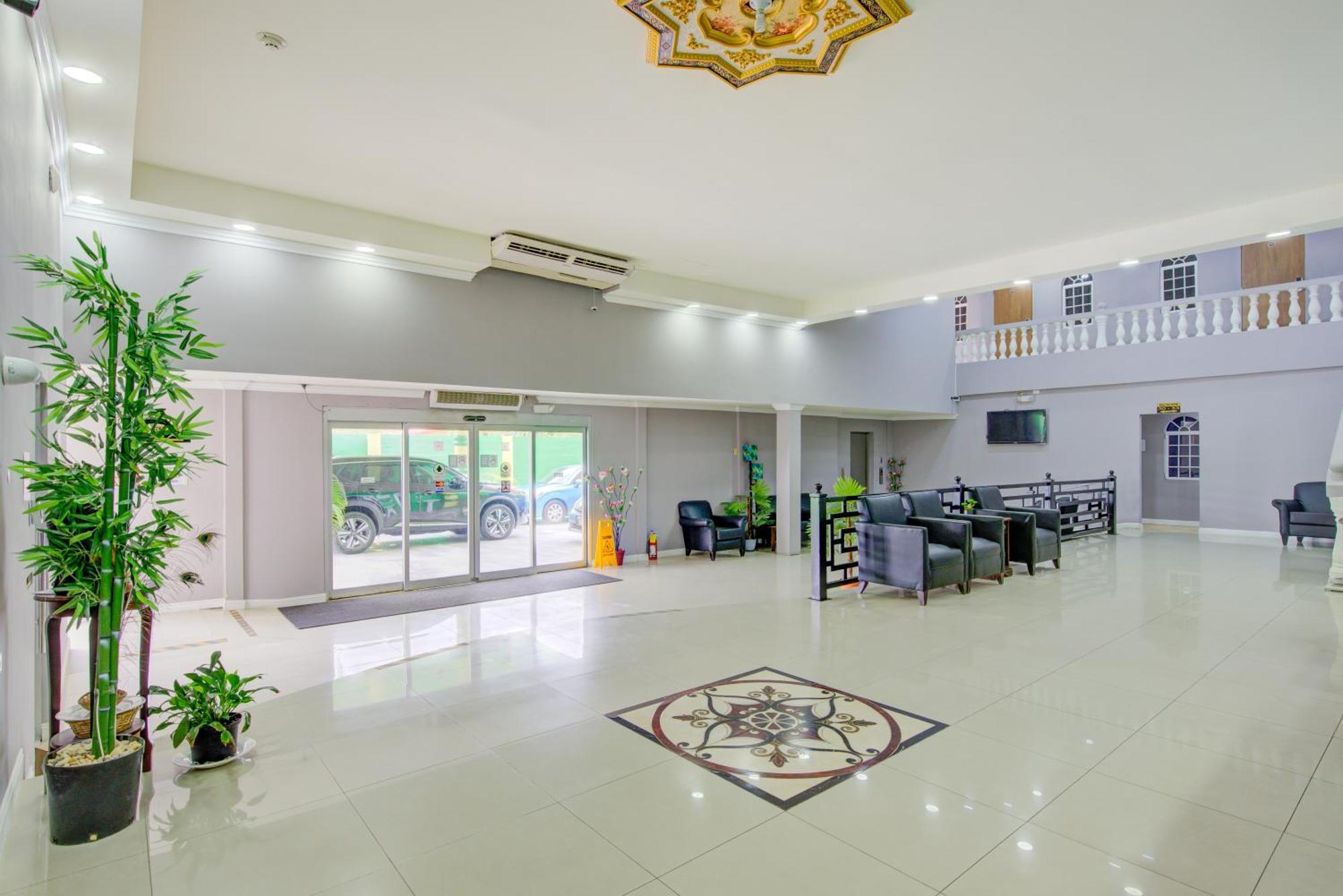 Airport Suites Hotel Piarco Eksteriør bilde