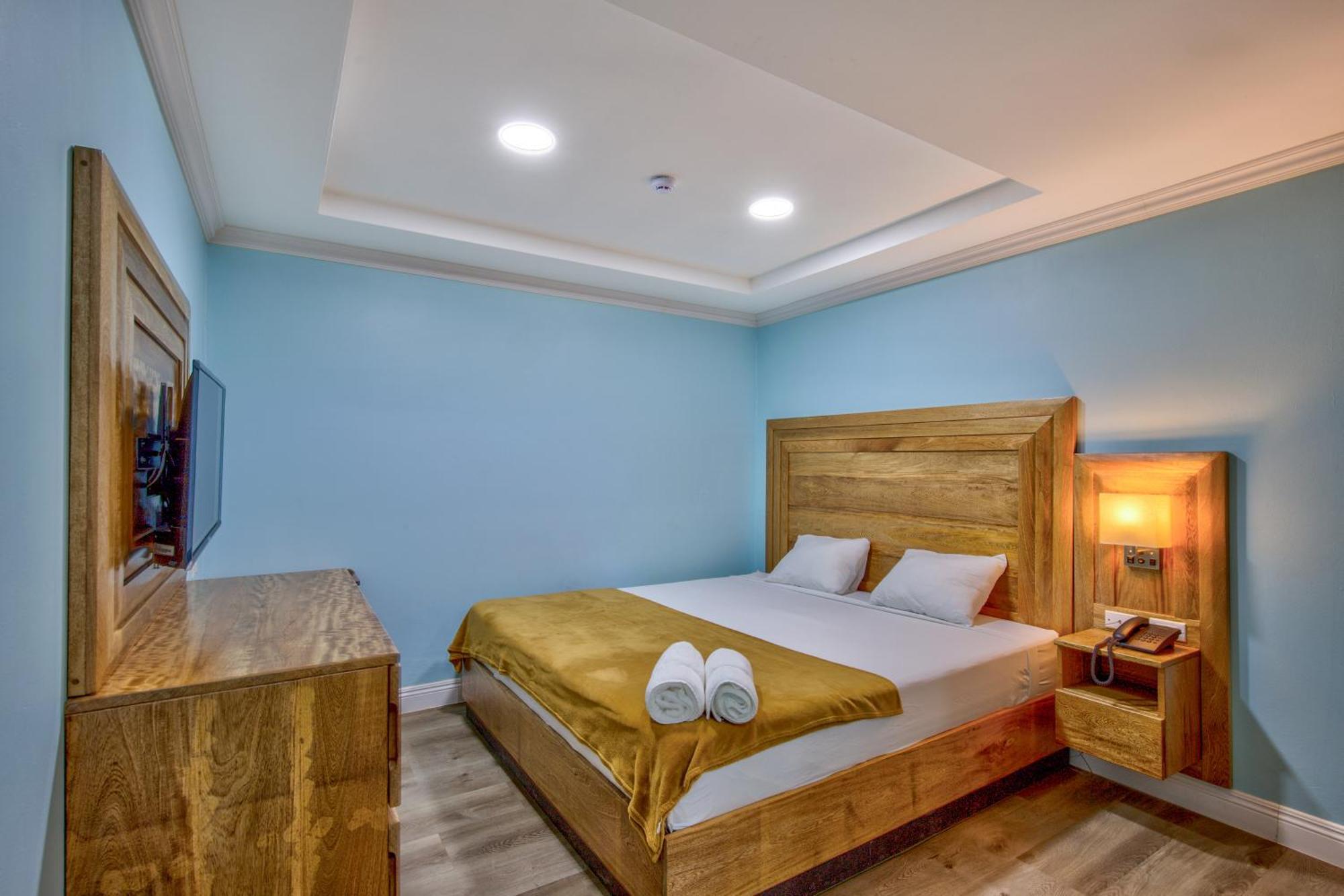 Airport Suites Hotel Piarco Eksteriør bilde